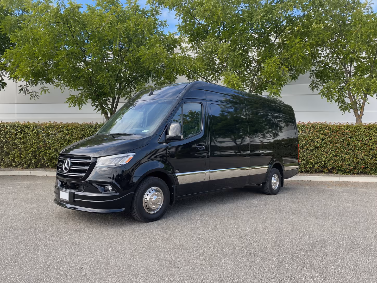 find the perfect transportation for your next prom 5