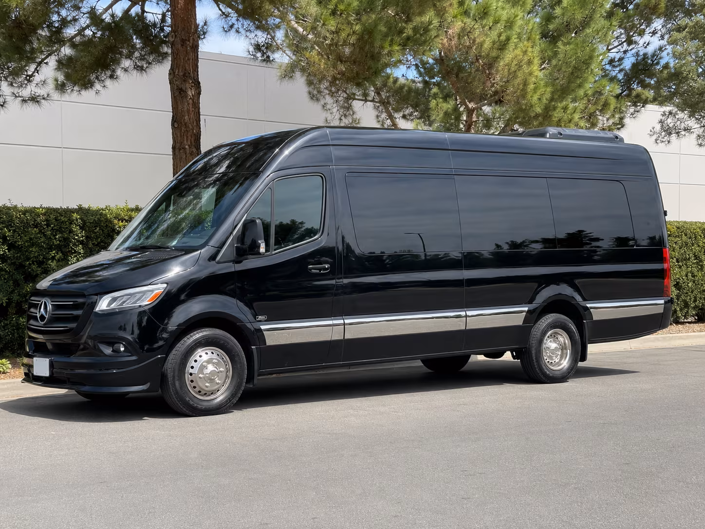 find the perfect transportation for your next wedding 2
